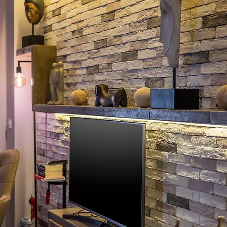 Cosy 1st Floor At Koum Kapi