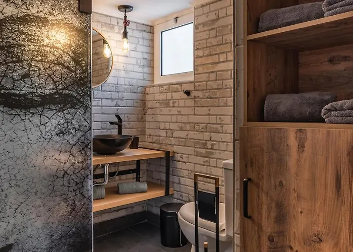 Cosy 1st Floor At Koum Kapi ハニア