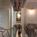 Cosy 1st Floor At Koum Kapi *