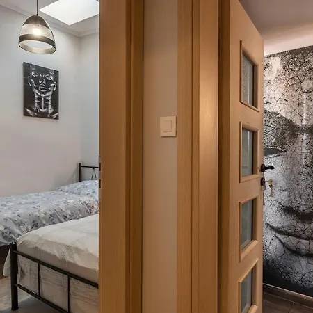 Cosy 1st Floor At Koum Kapi 하니아