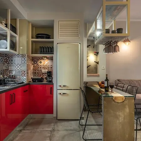 Cosy 1st Floor At Koum Kapi 하니아