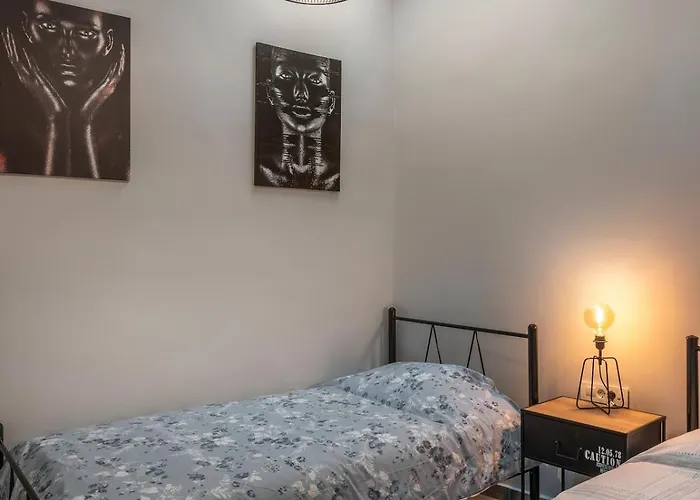 Cosy 1st Floor At Koum Kapi Daire Hanya